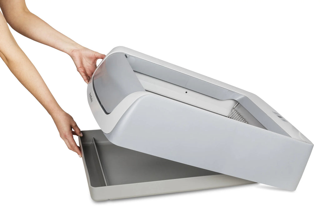Reusable Cat Litter Box Tray with 4.3 lb Non Clumping Crystal Litter X74446